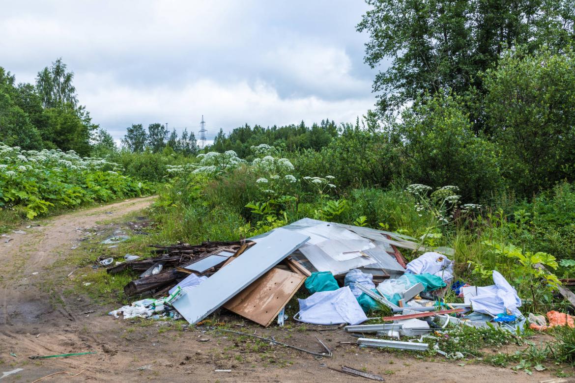 JE CONSERVE MES DÉCHETS